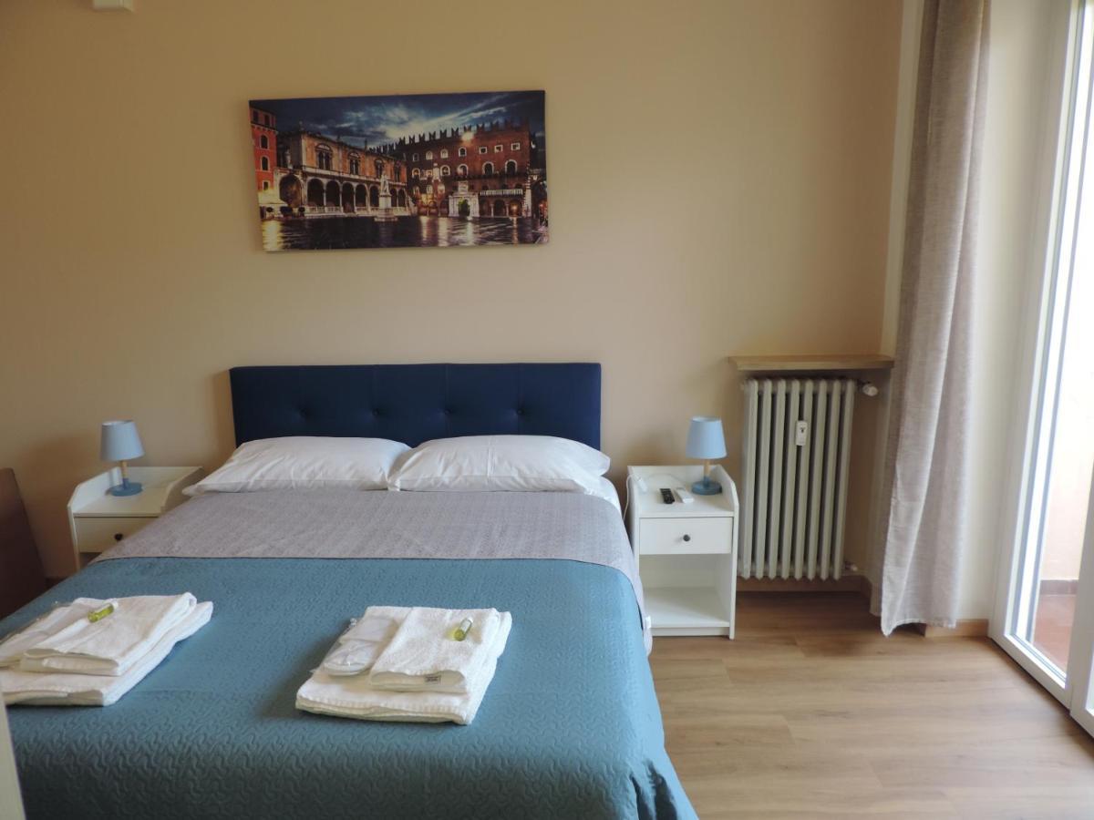 Sciesa Guest House Βερόνα Εξωτερικό φωτογραφία
